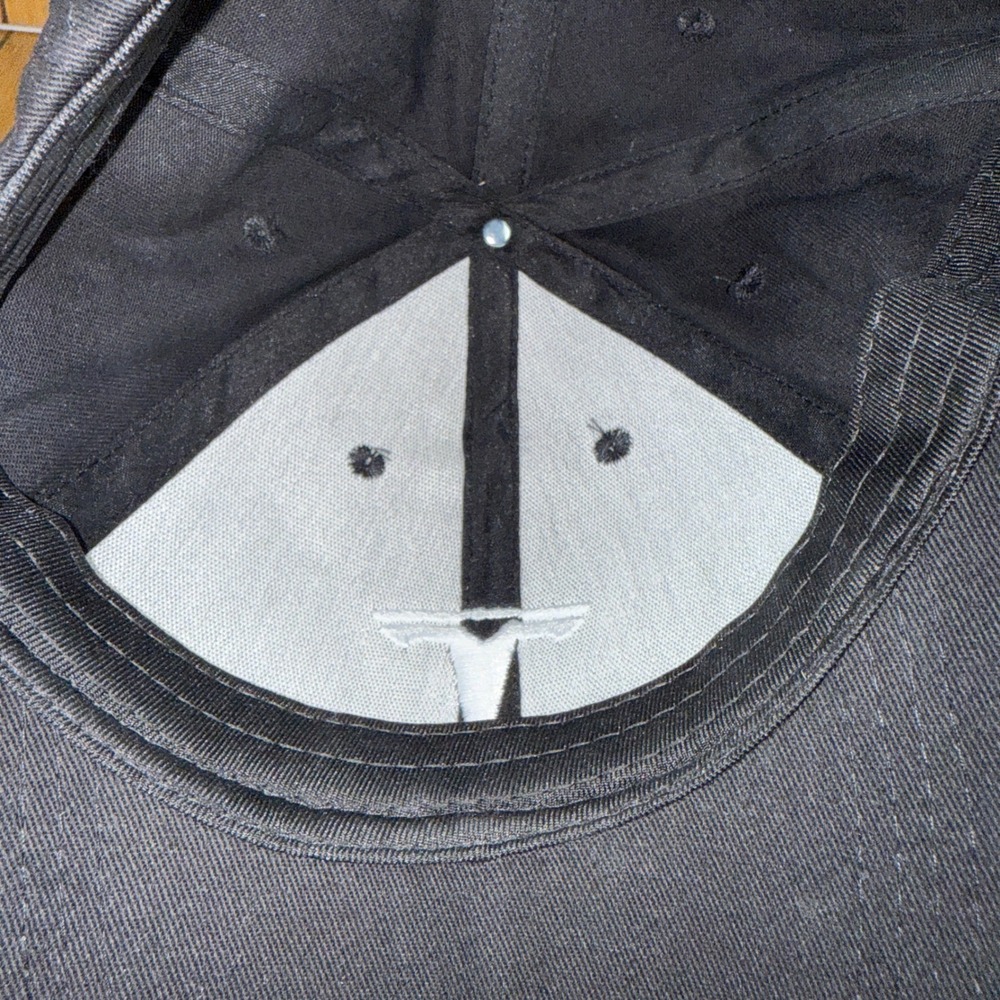 Black Tesla Baseball Cap Embroidered T Logo Adjustable Strap - Picture 8 of 8